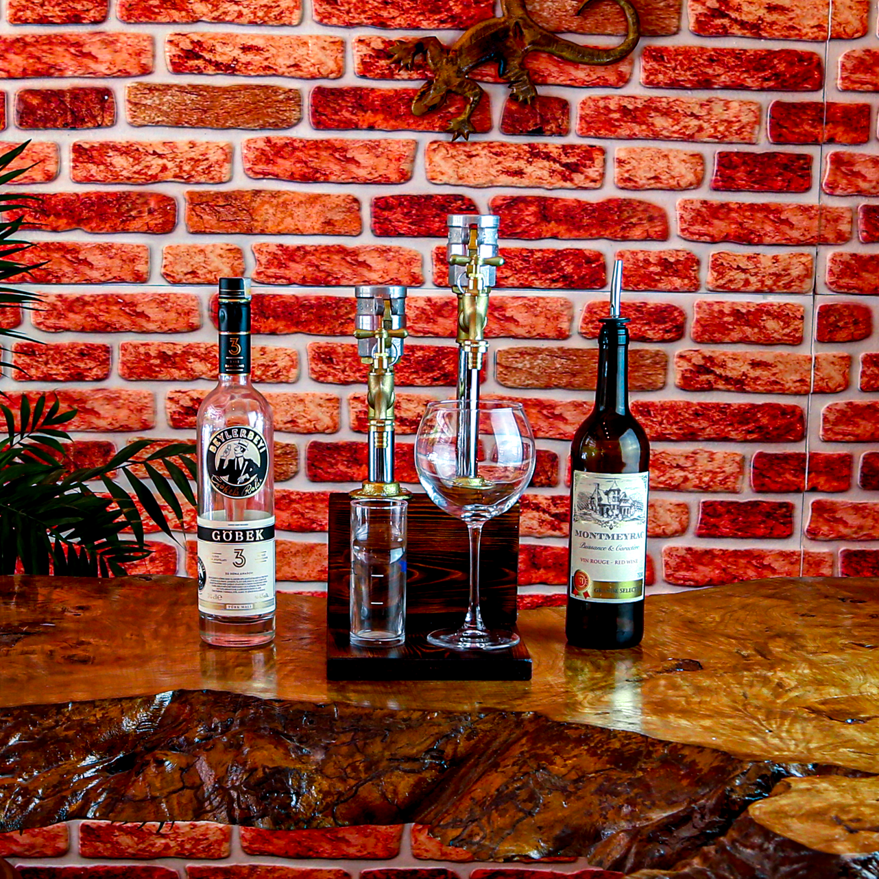 Rustik Tasarım 2'li Ahşap İçki Çeşmesi