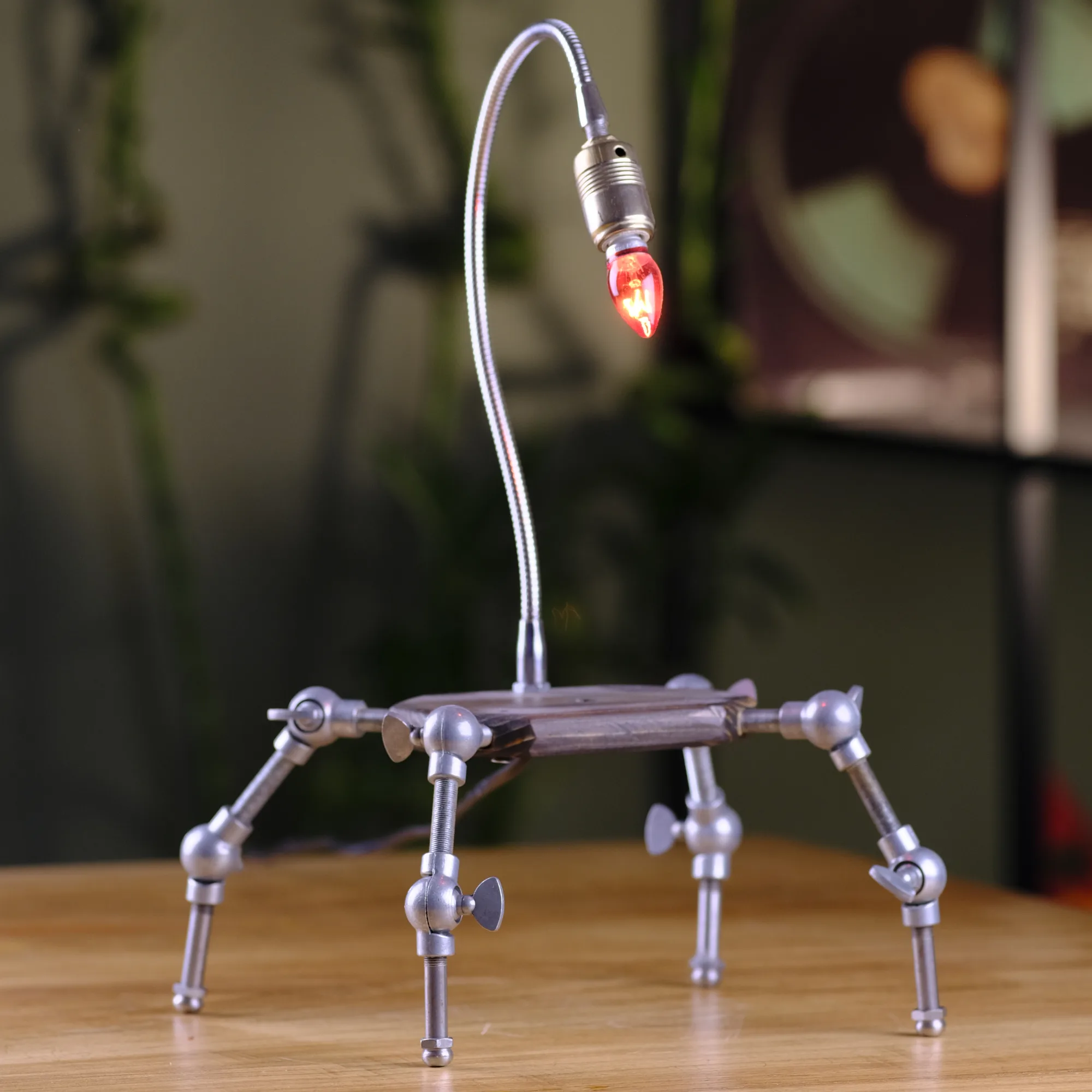 OctoCam Camera Stand & Table Lamp